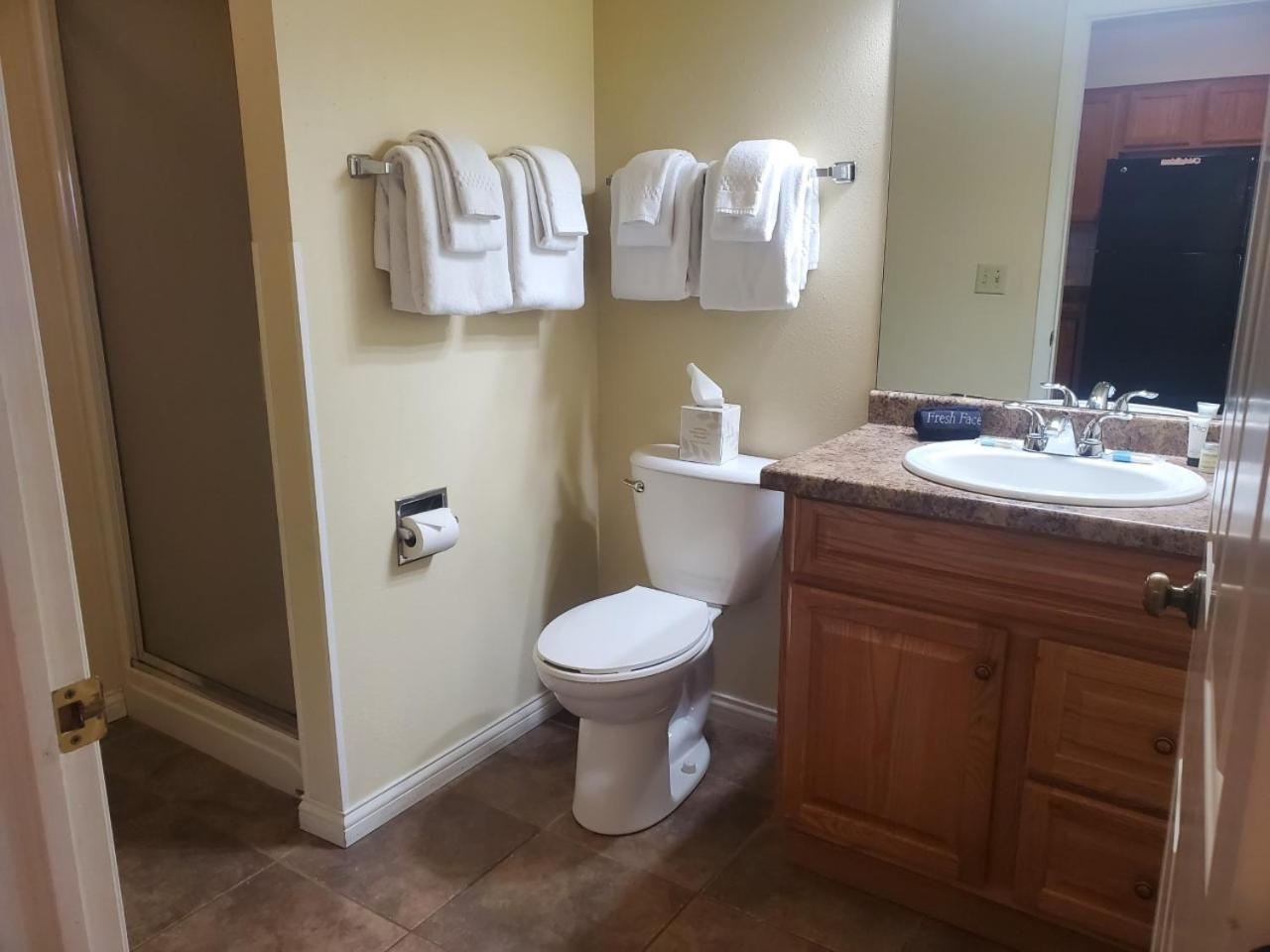 Готель Tamarack Wisconsin Dells, A Ramada By Wyndham Лейк-Делтон Екстер'єр фото