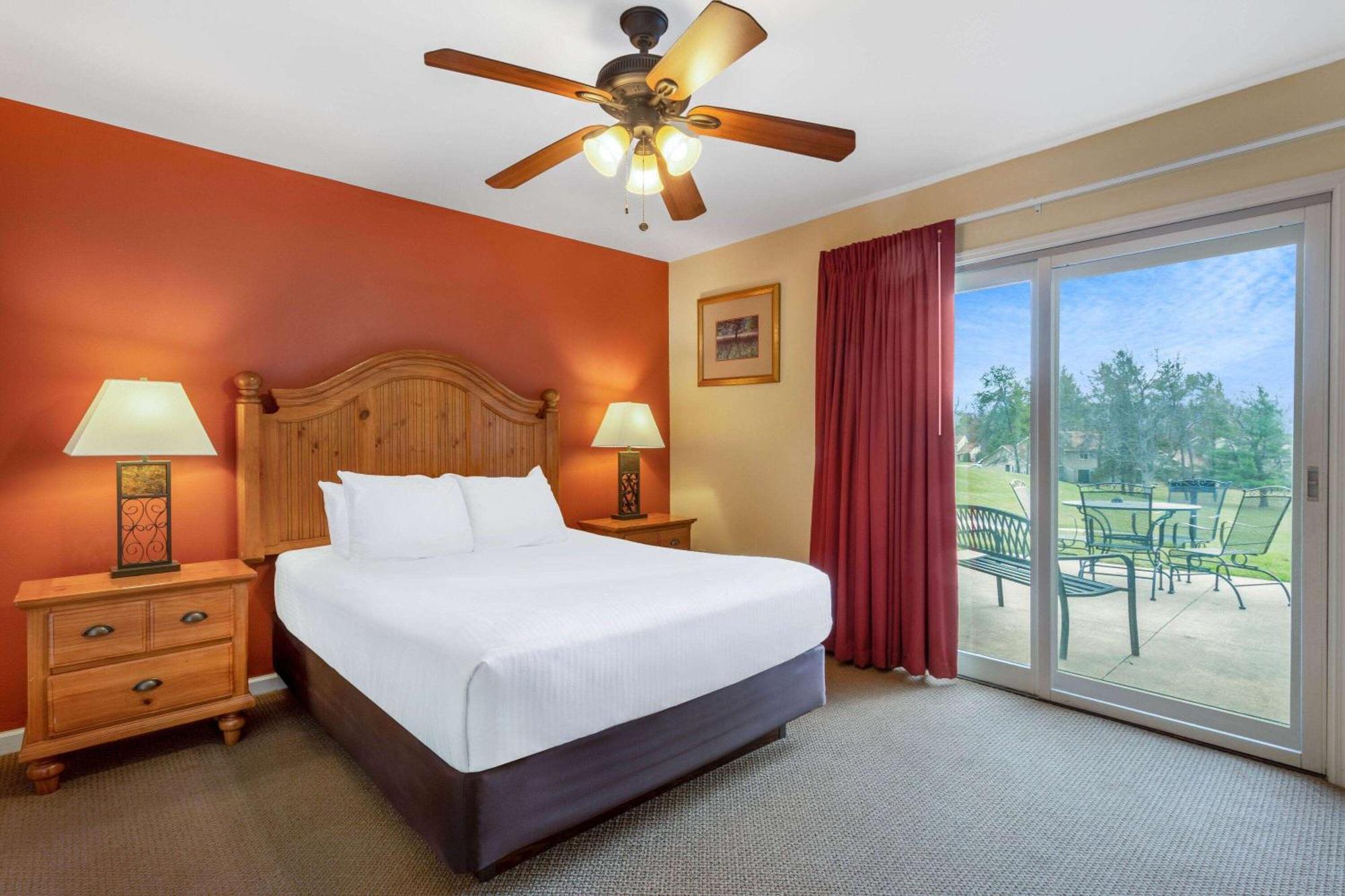 Готель Tamarack Wisconsin Dells, A Ramada By Wyndham Лейк-Делтон Екстер'єр фото